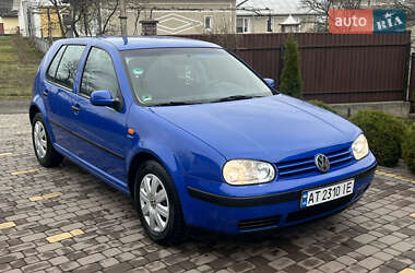 Хетчбек Volkswagen Golf 1998 в Косові