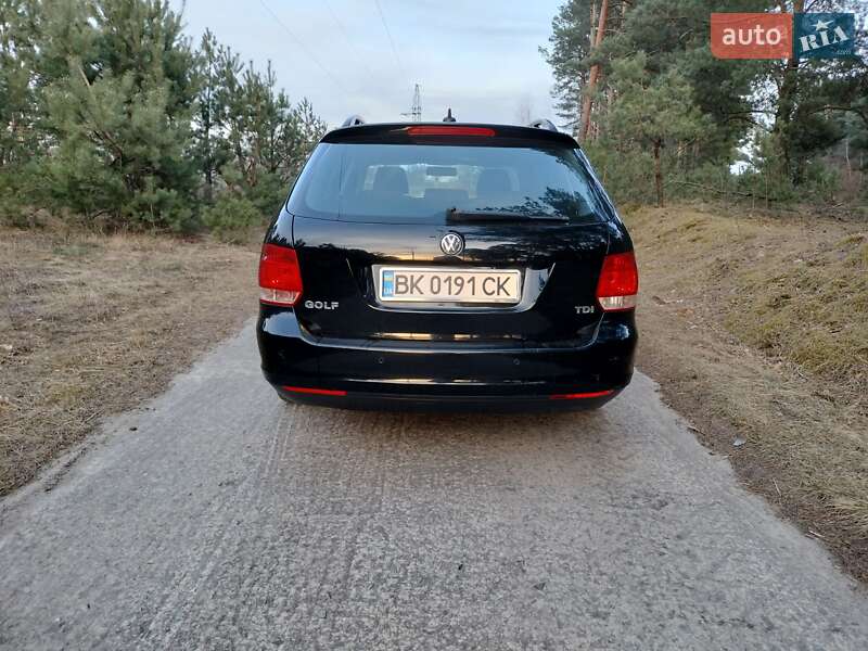 Універсал Volkswagen Golf 2007 в Вараші