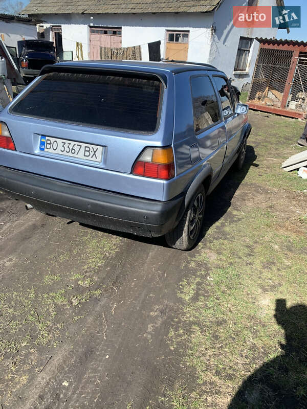 Хэтчбек Volkswagen Golf 1987 в Дубно