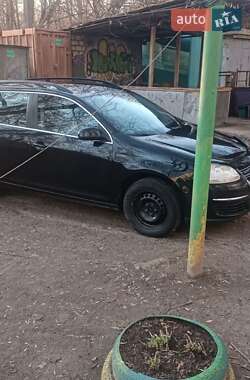 Универсал Volkswagen Golf 2009 в 