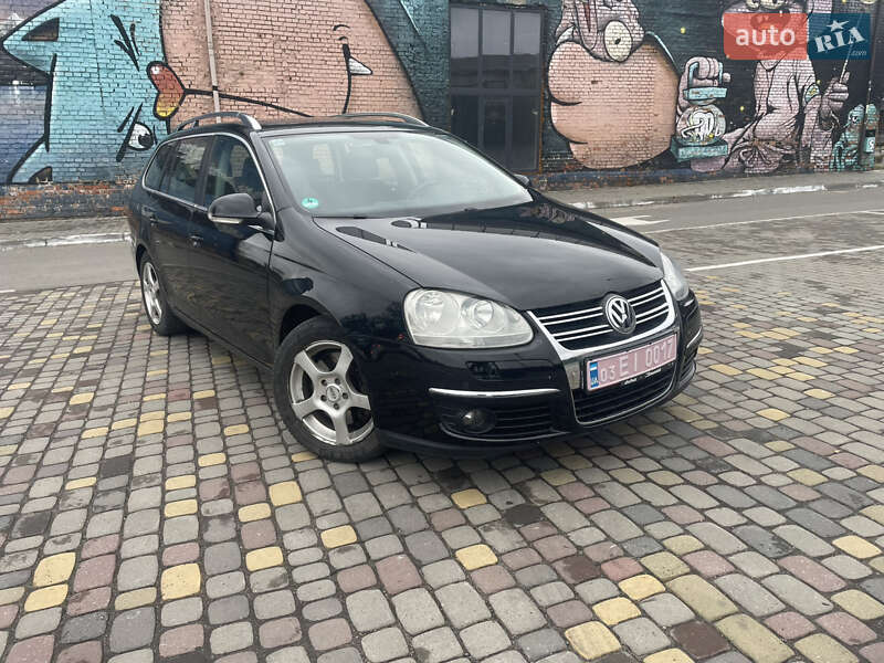 Універсал Volkswagen Golf 2009 в Луцьку