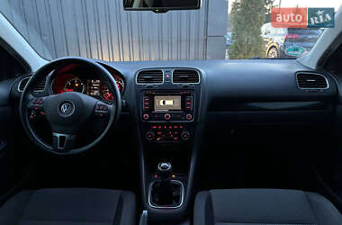 Универсал Volkswagen Golf 2010 в Дрогобыче