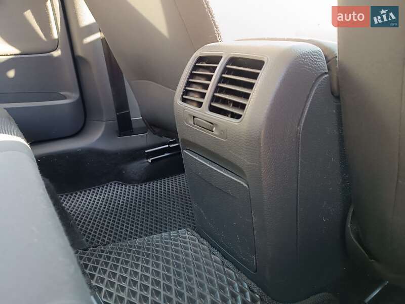 Хэтчбек Volkswagen Golf 2007 в Лубнах