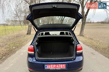 Хетчбек Volkswagen Golf 2010 в Львові