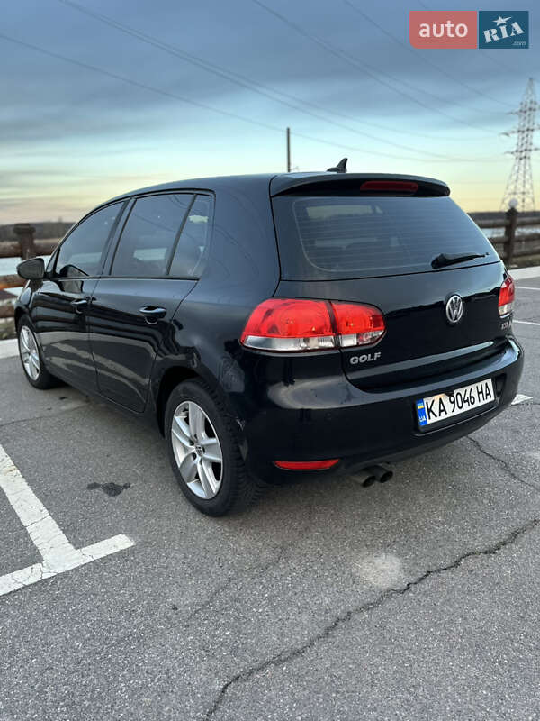 Хэтчбек Volkswagen Golf 2008 в Белой Церкви