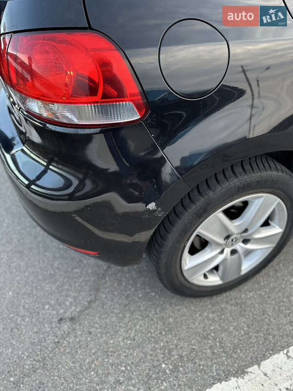 Хэтчбек Volkswagen Golf 2008 в Белой Церкви