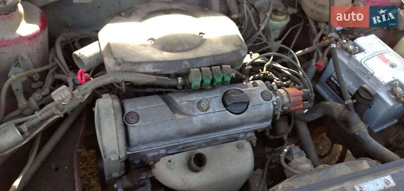 Хетчбек Volkswagen Golf 1996 в Шепетівці