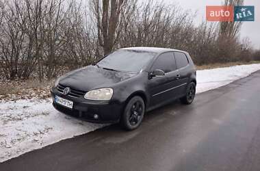 Хэтчбек Volkswagen Golf 2006 в 