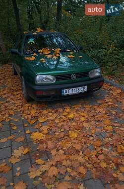 Хетчбек Volkswagen Golf 1993 в Бережанах