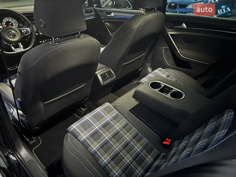 Volkswagen Golf 2015 VIN WVWZZZAUZFW805440 фото оголошення 33 з 86