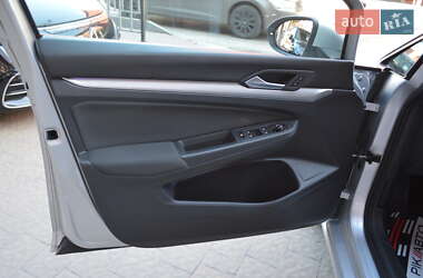 Универсал Volkswagen Golf 2021 в 