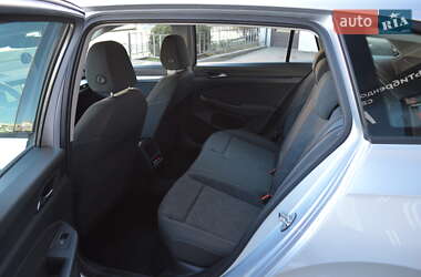 Универсал Volkswagen Golf 2021 в 