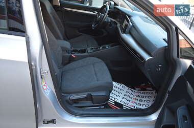 Универсал Volkswagen Golf 2021 в 
