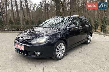 Універсал Volkswagen Golf 2010 в 