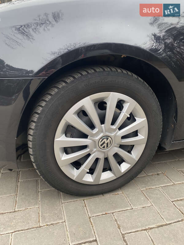 Универсал Volkswagen Golf 2010 в Луцке