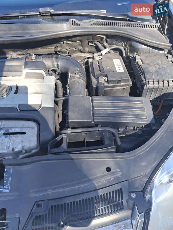 Універсал Volkswagen Golf 2008 в Сколе