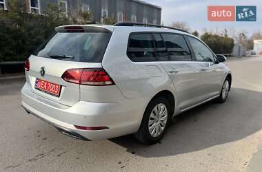 Універсал Volkswagen Golf 2020 в 