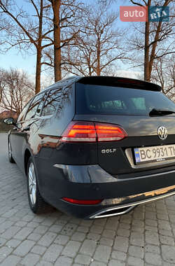 Универсал Volkswagen Golf 2018 в 