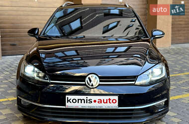 Універсал Volkswagen Golf 2017 в 