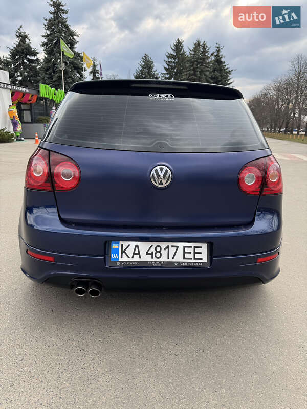 Хетчбек Volkswagen Golf 2006 в Києві
