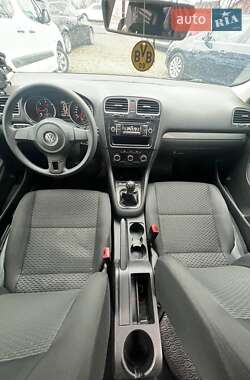 Универсал Volkswagen Golf 2012 в 