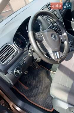 Универсал Volkswagen Golf 2011 в 