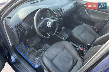 Универсал Volkswagen Golf 2001 в 