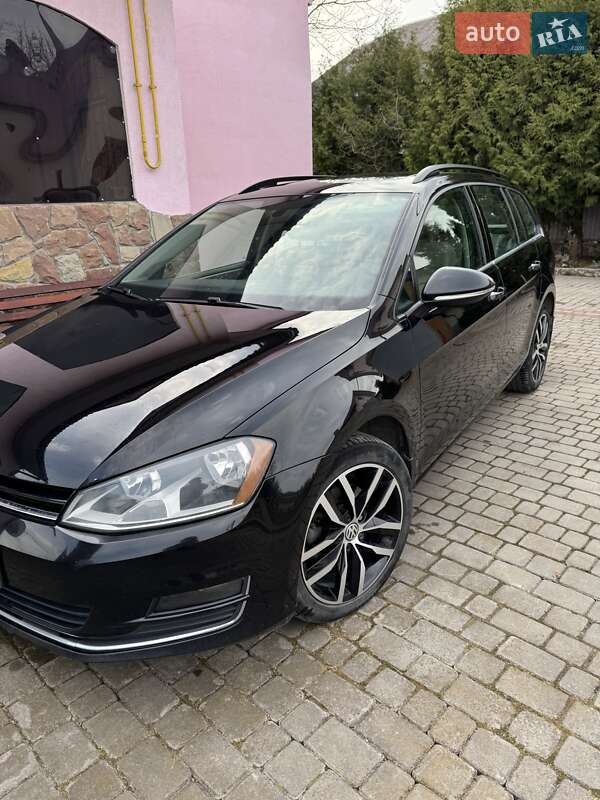 Универсал Volkswagen Golf 2015 в Тернополе