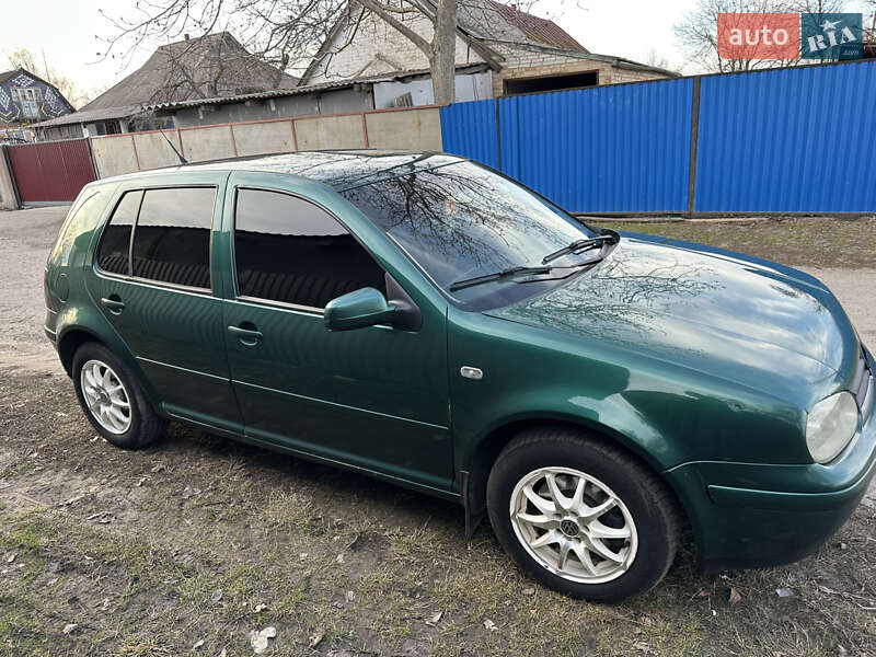 Хэтчбек Volkswagen Golf 2000 в Белой Церкви