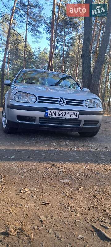 Хэтчбек Volkswagen Golf 2002 в Олевске фото 12 Хэтчбек Volkswagen Golf 2002 в Олевске