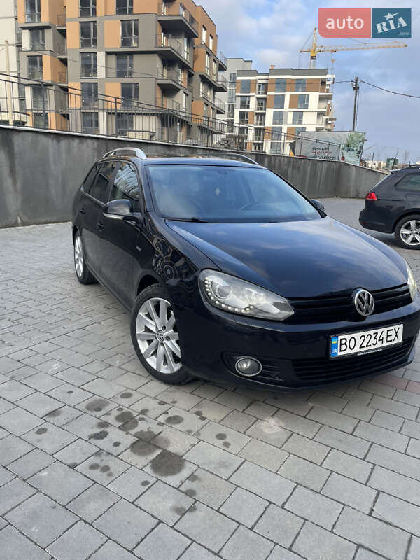 Универсал Volkswagen Golf 2012 в Тернополе