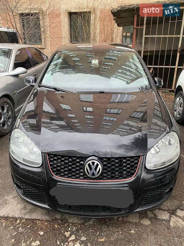 Volkswagen Golf 2005