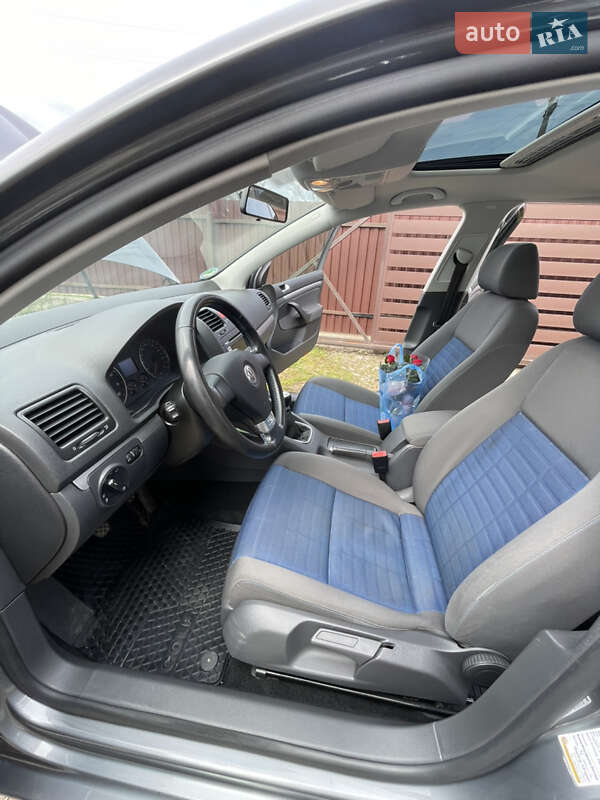 Хэтчбек Volkswagen Golf 2007 в Ивано-Франковске фото 7 Хэтчбек Volkswagen Golf 2007 в Ивано-Франковске