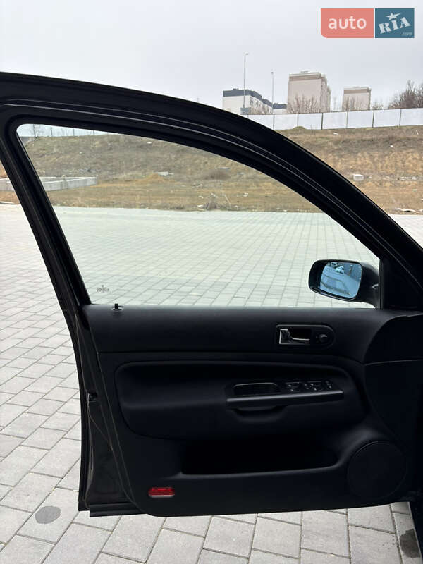 Хэтчбек Volkswagen Golf 2000 в Хмельницком