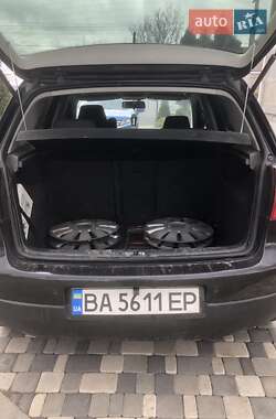 Хэтчбек Volkswagen Golf 2007 в 