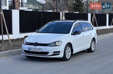 Універсал Volkswagen Golf 2016 в 