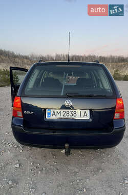 Универсал Volkswagen Golf 2000 в 