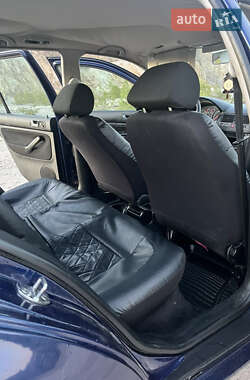 Универсал Volkswagen Golf 2000 в 