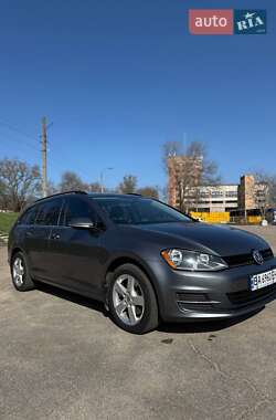 Универсал Volkswagen Golf 2015 в 