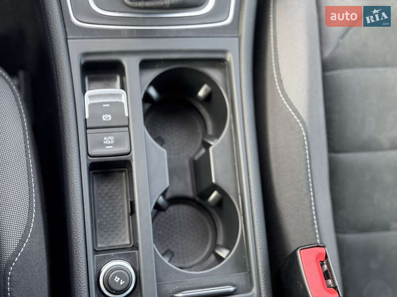 Універсал Volkswagen Golf 2019 в Бродах