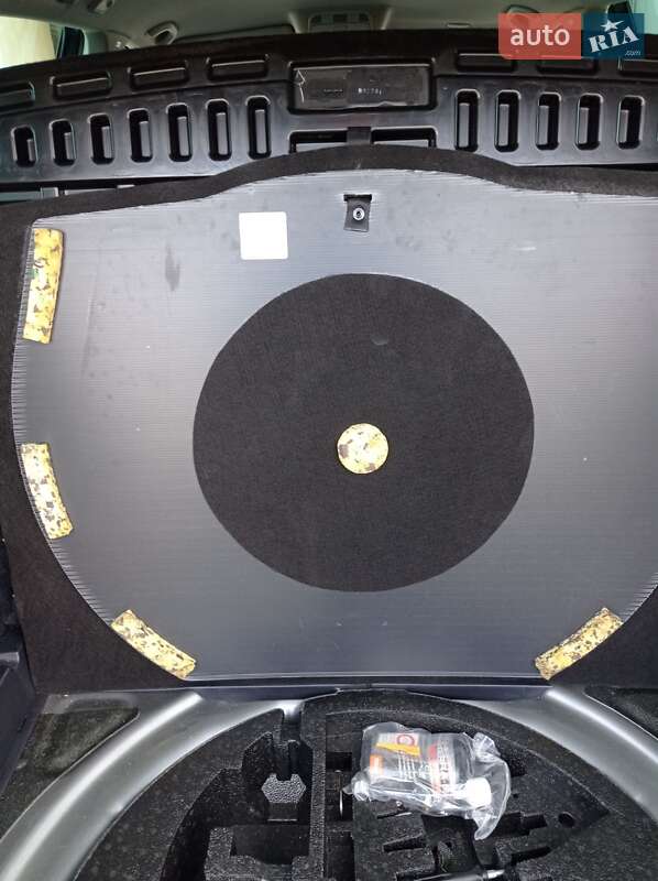 Універсал Volkswagen Golf 2010 в Вінниці