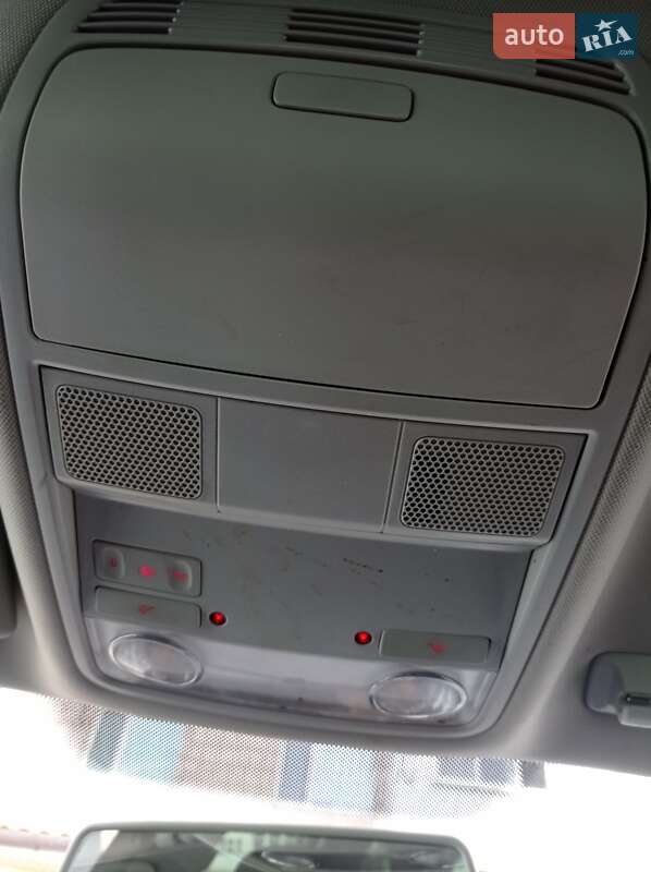 Універсал Volkswagen Golf 2010 в Вінниці