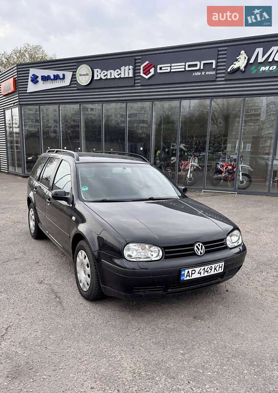 Volkswagen Golf 2005