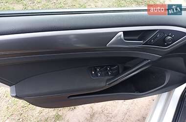 Універсал Volkswagen Golf 2014 в Богодухіву