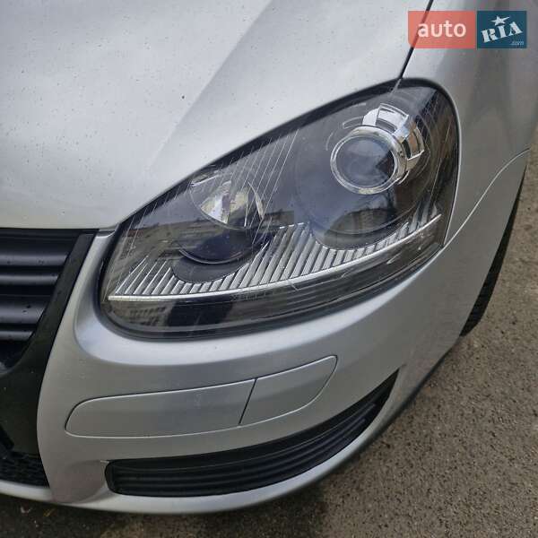 Хэтчбек Volkswagen Golf 2007 в Ивано-Франковске