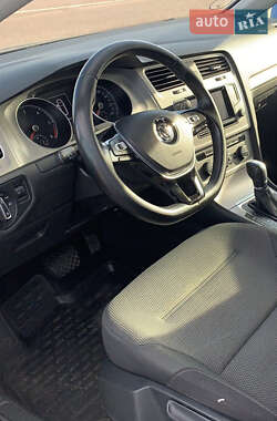 Универсал Volkswagen Golf 2015 в 