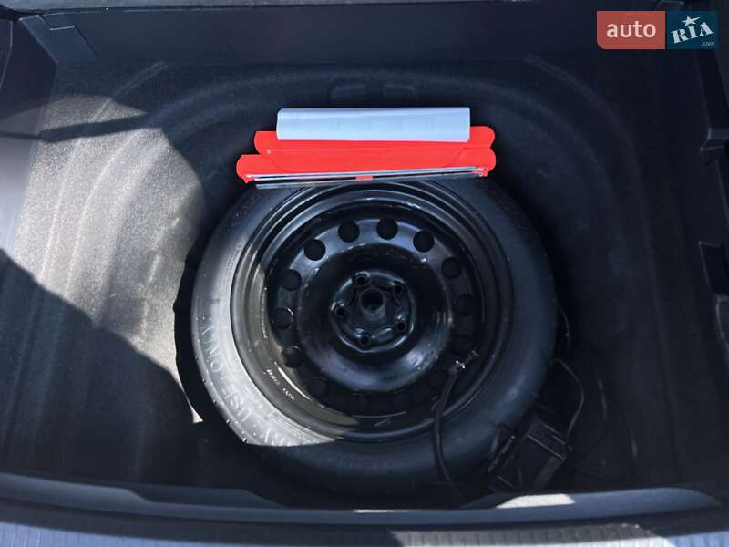 Универсал Volkswagen Golf 2015 в Новоселице