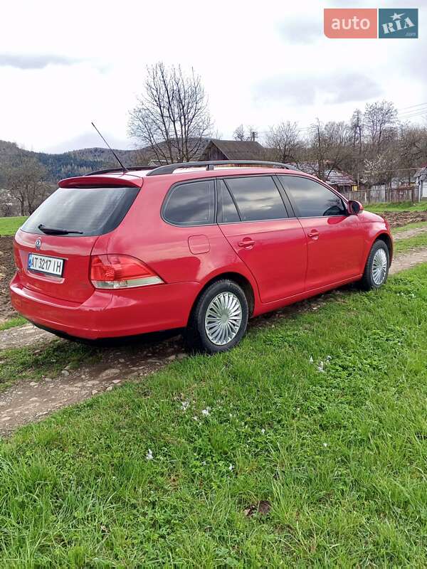 Универсал Volkswagen Golf 2009 в Косове