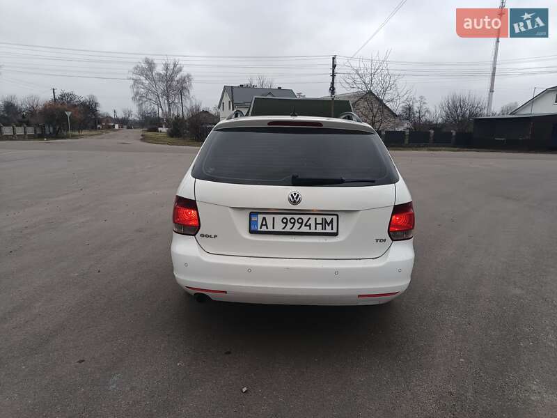 Универсал Volkswagen Golf 2011 в Переяславе