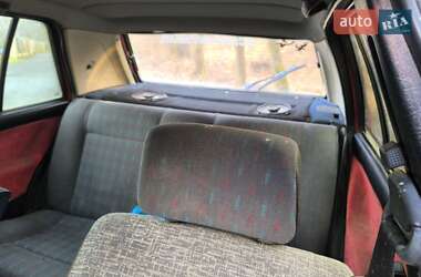 Хэтчбек Volkswagen Golf 1992 в 